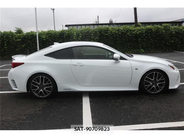 Lexus RC 2014-10 8743495-13