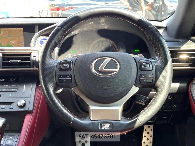 Lexus RC 2014-11 8780903-11