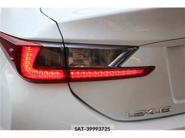Lexus RC 2015-04 8780902-22