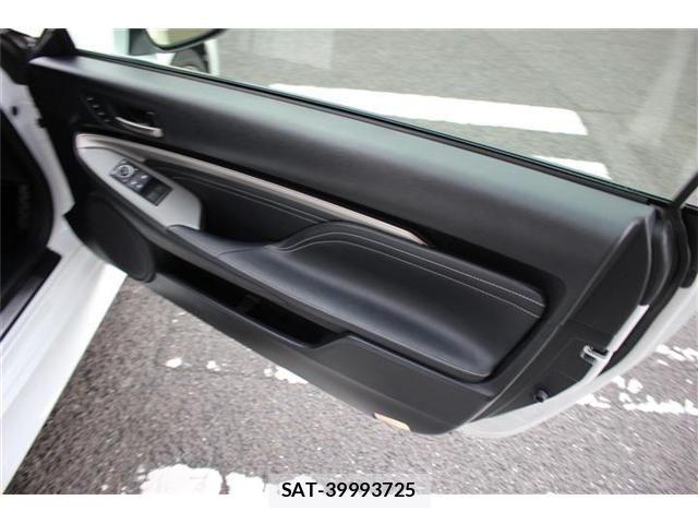Lexus RC 2015-04 8780902-26