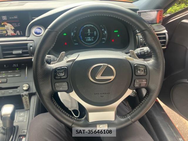 Lexus RC 2015-11 8849603-18