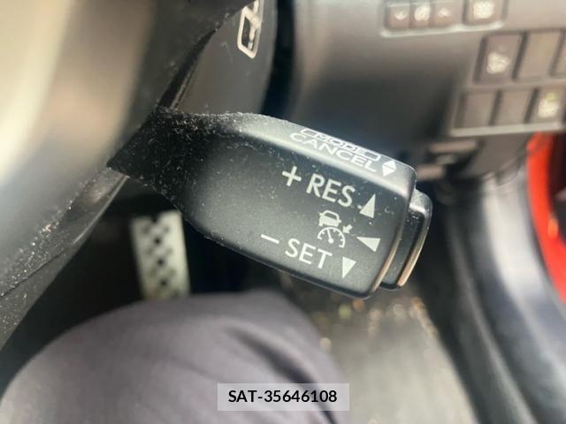 Lexus RC 2015-11 8849603-22