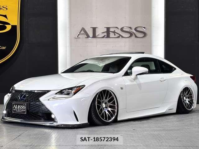 Lexus RC 2014-11 8871363-12