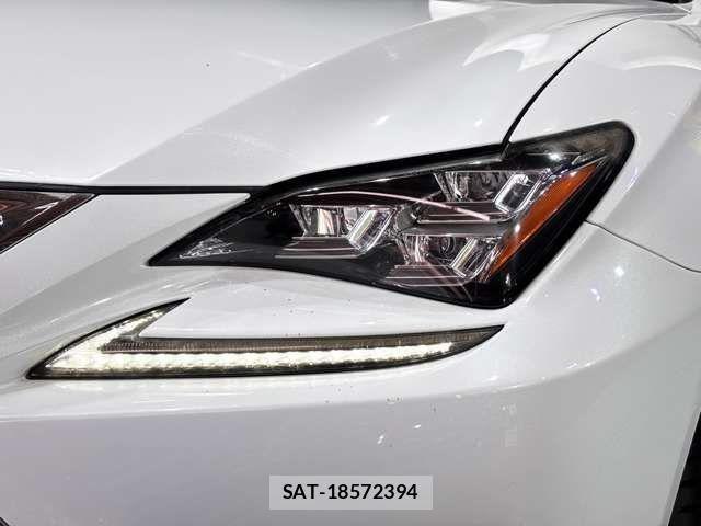 Lexus RC 2014-11 8871363-13