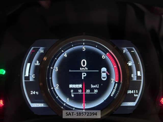 Lexus RC 2014-11 8871363-17