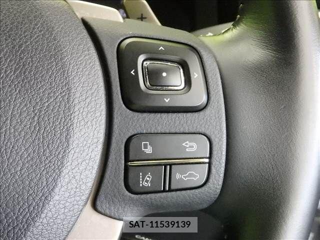 Lexus RC 2020-03 8883860-12