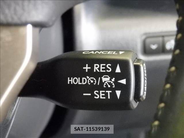 Lexus RC 2020-03 8883860-13