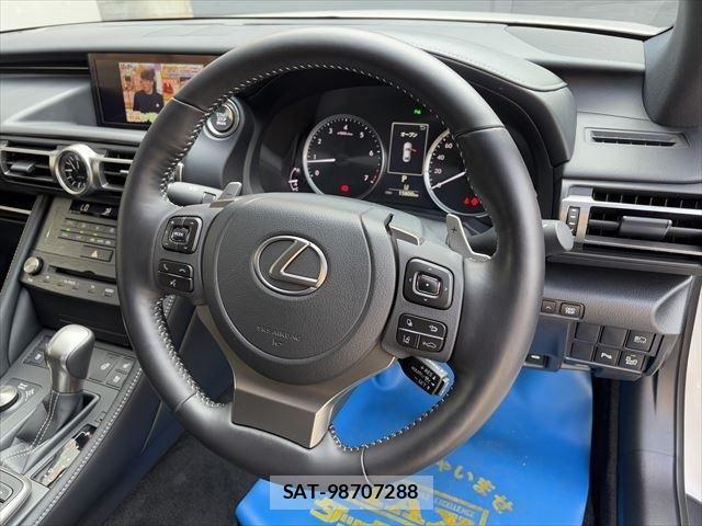 Lexus RC 2022-07 730513-27