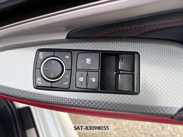 Lexus RC 2015-08 915937-27