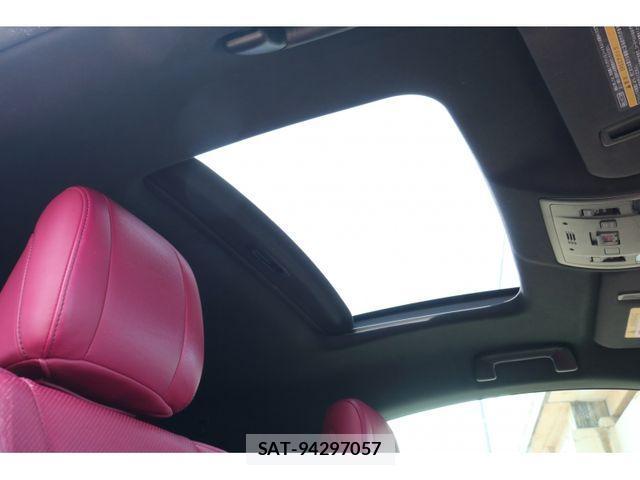 Lexus RC 2014-11 1257730-7