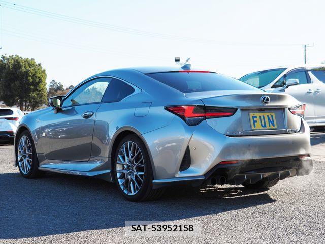 Lexus RC 2020-11 2082103-5