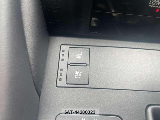 Lexus RC 2023-03 5871149-10