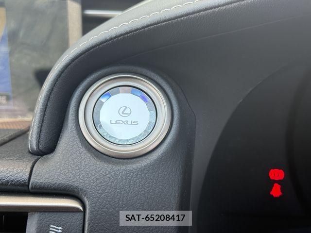 Lexus RC 2015-01 6216477-16