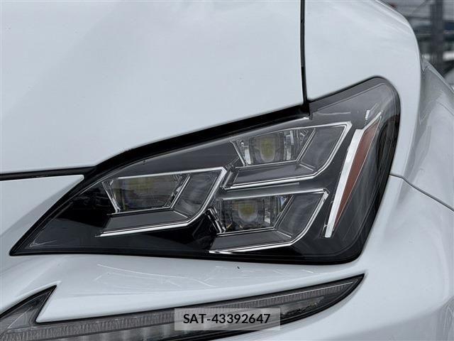 Lexus RC 2015-08 7272242-27