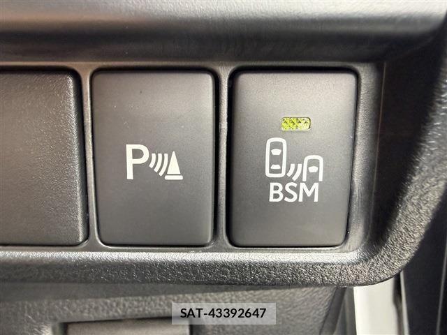 Lexus RC 2015-08 7272242-5