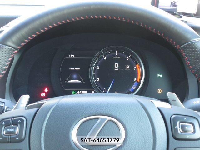Lexus RC 2022-10 7392708-21