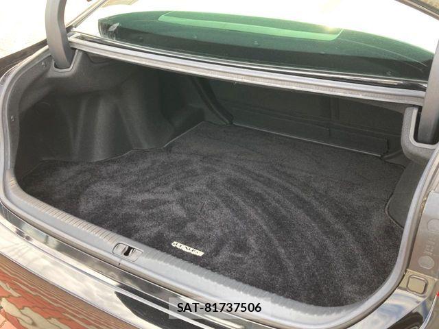 Lexus RC 2015-05 7725175-9