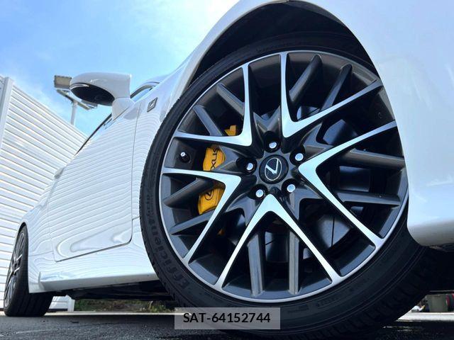 Lexus RC 2015-04 8315216-16