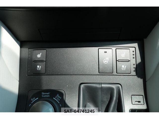 Lexus RC 2025-02 8354864-26