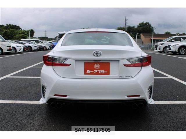 Lexus RC 2015-06 8413309-16
