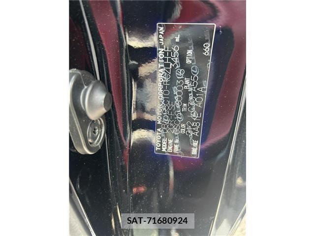 Lexus RC 2015-01 8413310-3