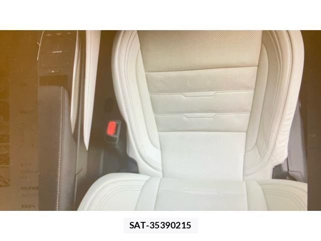 Lexus RC 2022-03 8883859-9