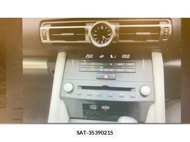 Lexus RC 2022-03 8883859-17