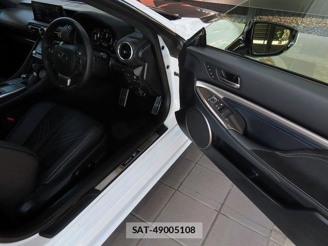 Lexus RC F 2023-10 743506-17