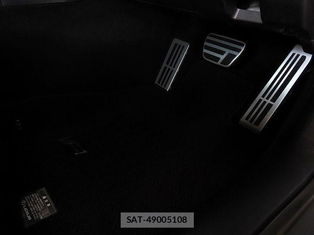 Lexus RC F 2023-10 743506-21