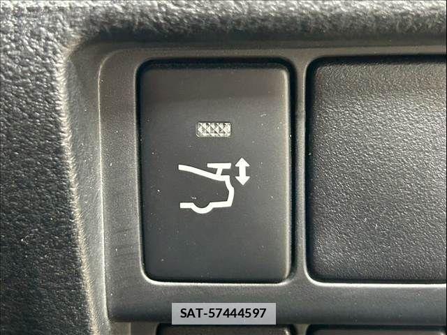 Lexus RC F 2018-08 878306-9