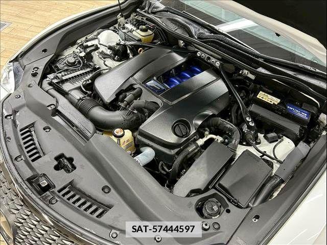 Lexus RC F 2018-08 878306-13