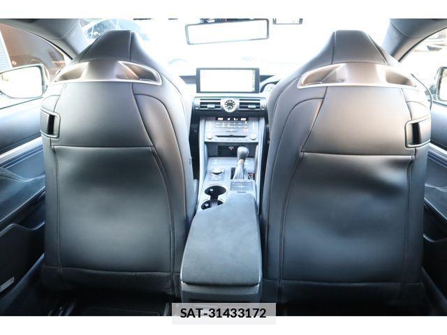 Lexus RC F 2023-08 1302681-11