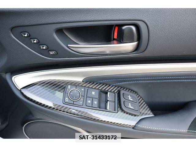 Lexus RC F 2023-08 1302681-17