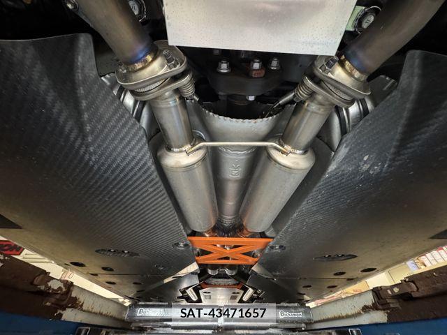 Lexus RC F 2017-04 3378129-16