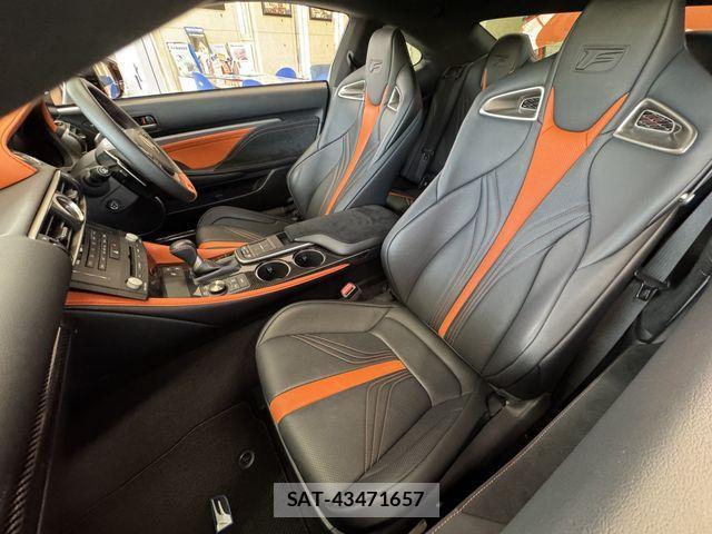 Lexus RC F 2017-04 3378129-24