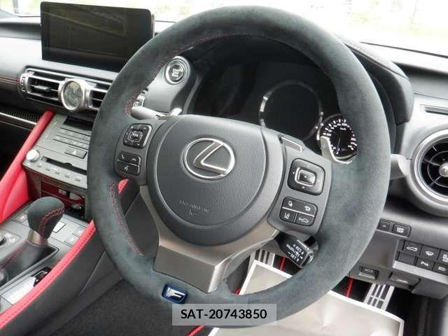 Lexus RC F 2025-05 3674878-16