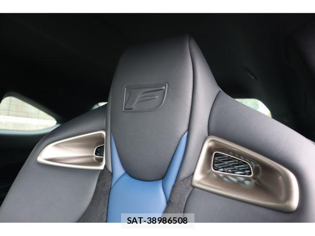 Lexus RC F 2024-02 3674874-18