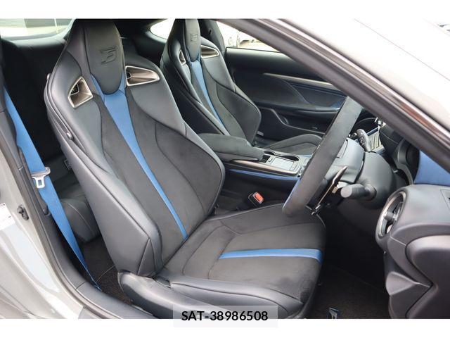 Lexus RC F 2024-02 3674874-8