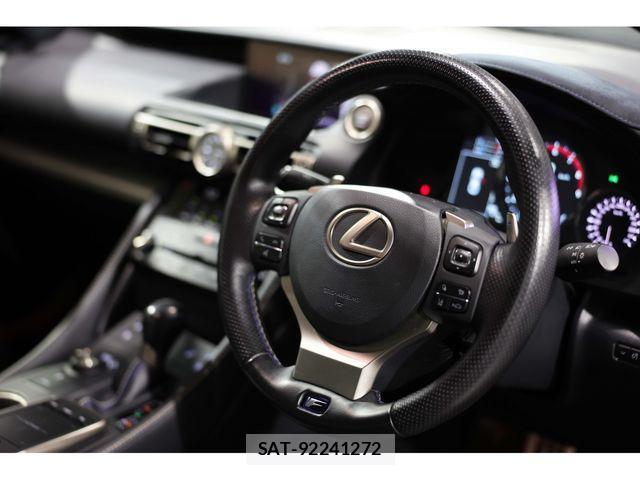 Lexus RC F 2020-09 4393197-17