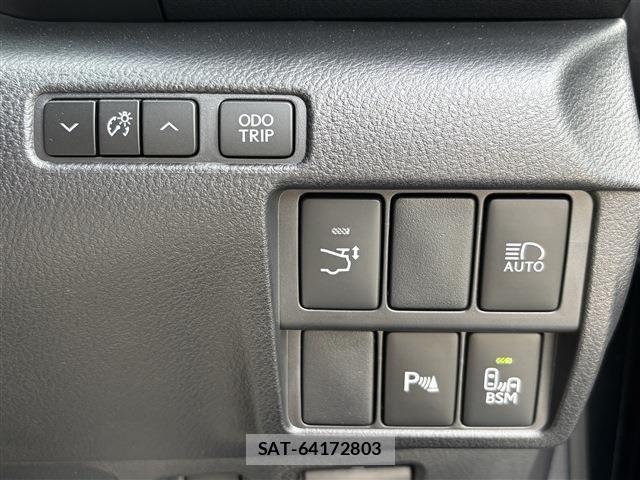 Lexus RC F 2022-12 6499624-11