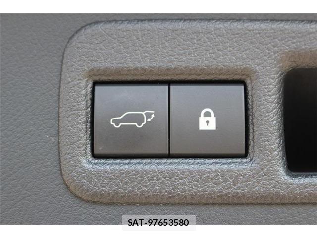 Lexus RC F 2020-10 6791200-29