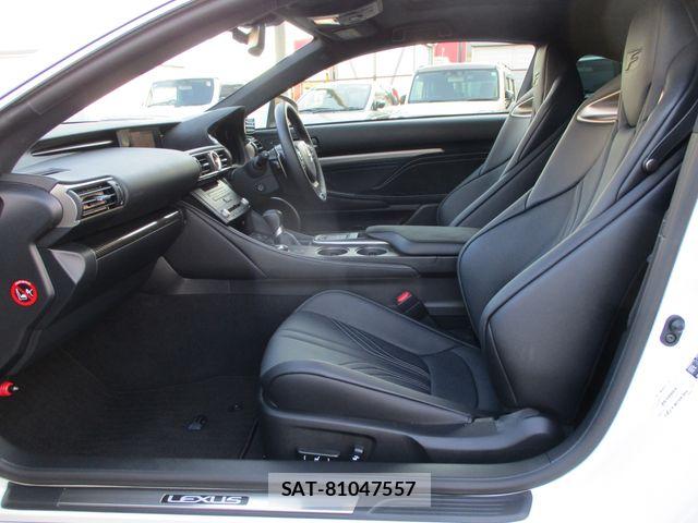 Lexus RC F 2015-06 6995172-17