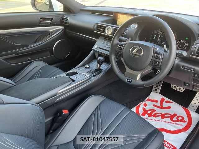 Lexus RC F 2015-06 6995172-1