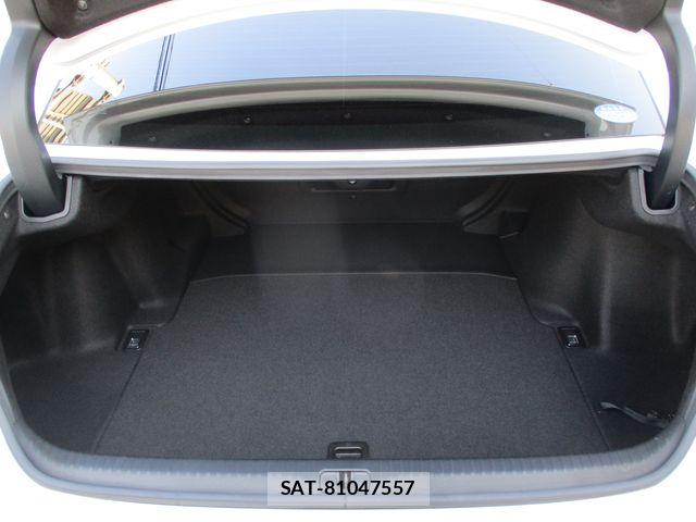 Lexus RC F 2015-06 6995172-19
