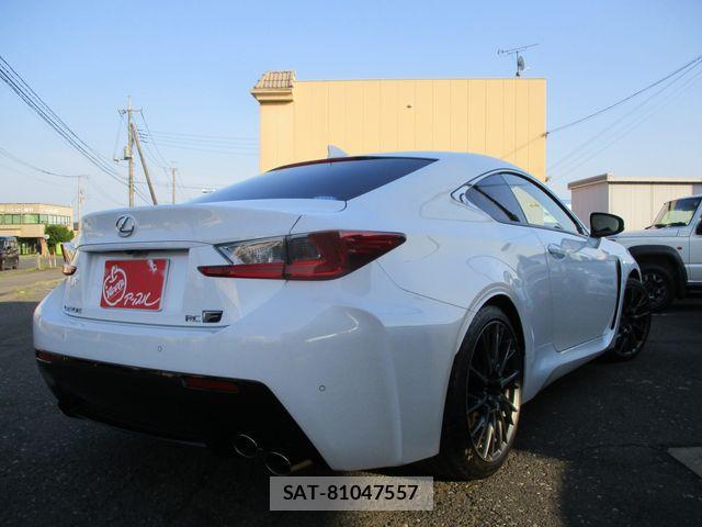 Lexus RC F 2015-06 6995172-2