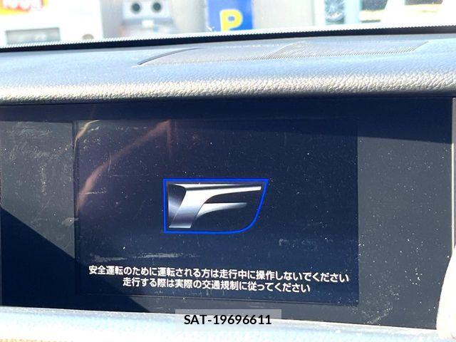 Lexus RC F 2015-07 7059308-4