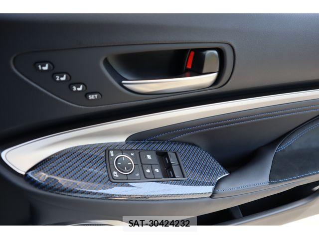 Lexus RC F 2024-08 7221113-16