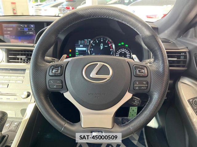 Lexus RC F 2015-09 7725176-10