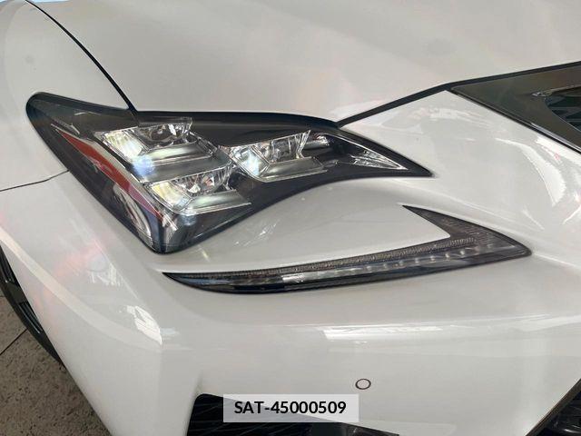 Lexus RC F 2015-09 7725176-11