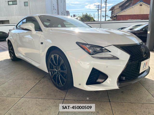 Lexus RC F 2015-09 7725176-15